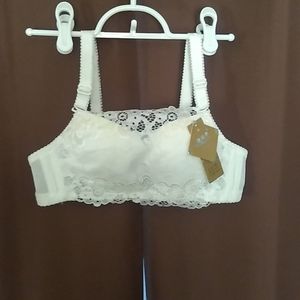 Underneath lace tank tops